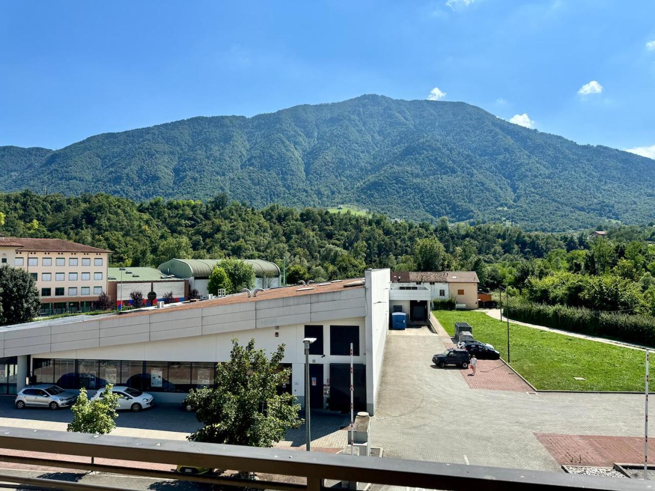Ai Fol 6 - Stazione E Centro Apartment Feltre Exterior photo