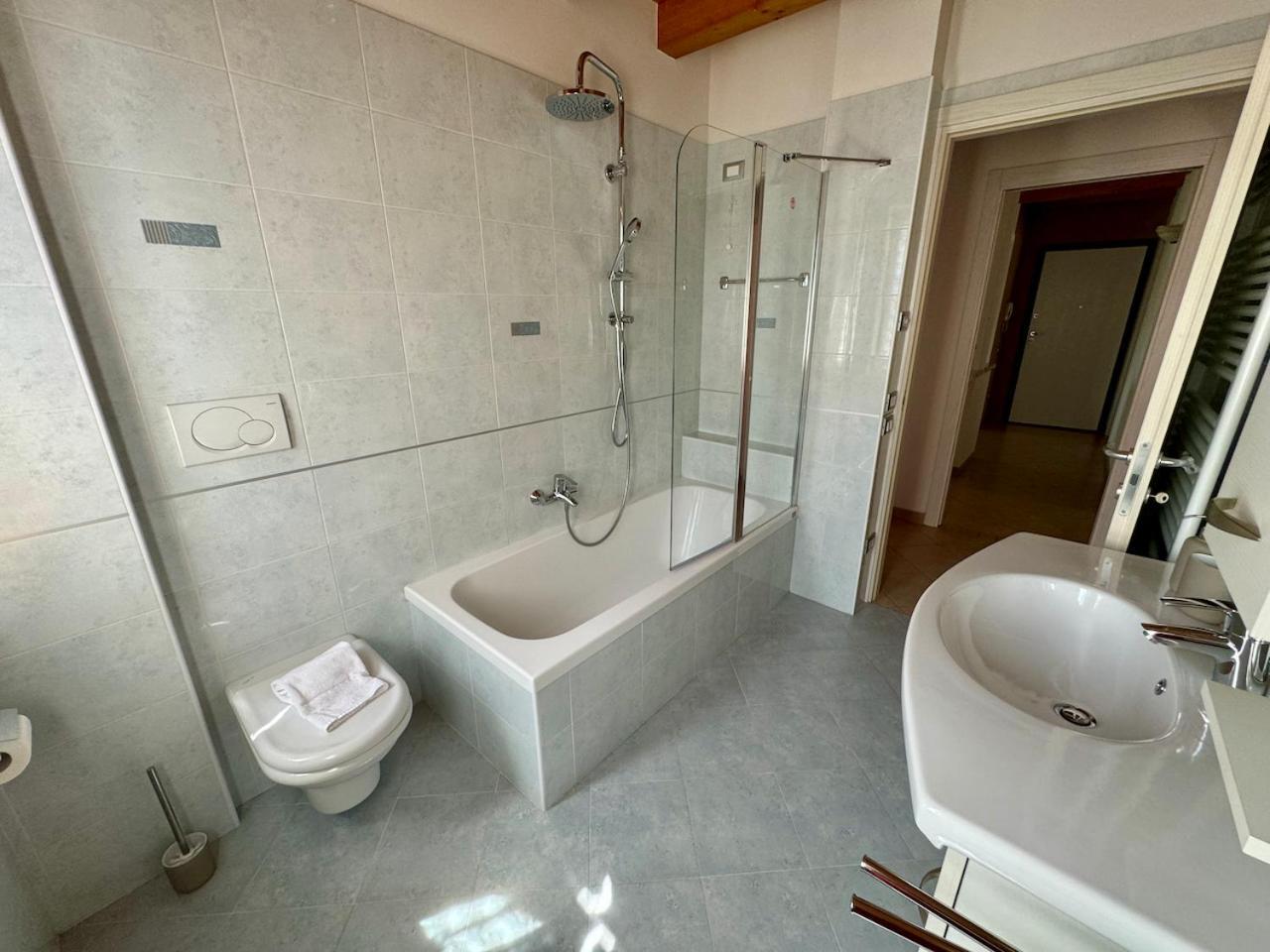 Ai Fol 6 - Stazione E Centro Apartment Feltre Exterior photo